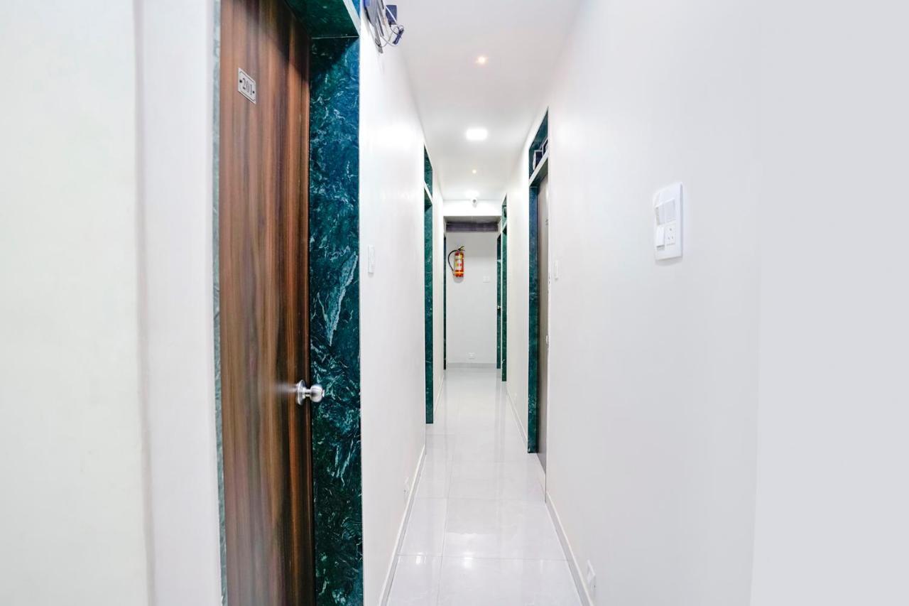 Fabexpress Bhau Residency - Nr Mumbai International Airport Hotel Buitenkant foto
