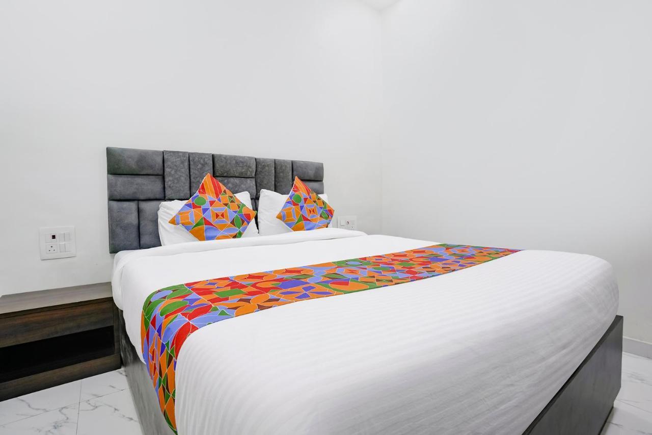 Fabexpress Bhau Residency - Nr Mumbai International Airport Hotel Buitenkant foto