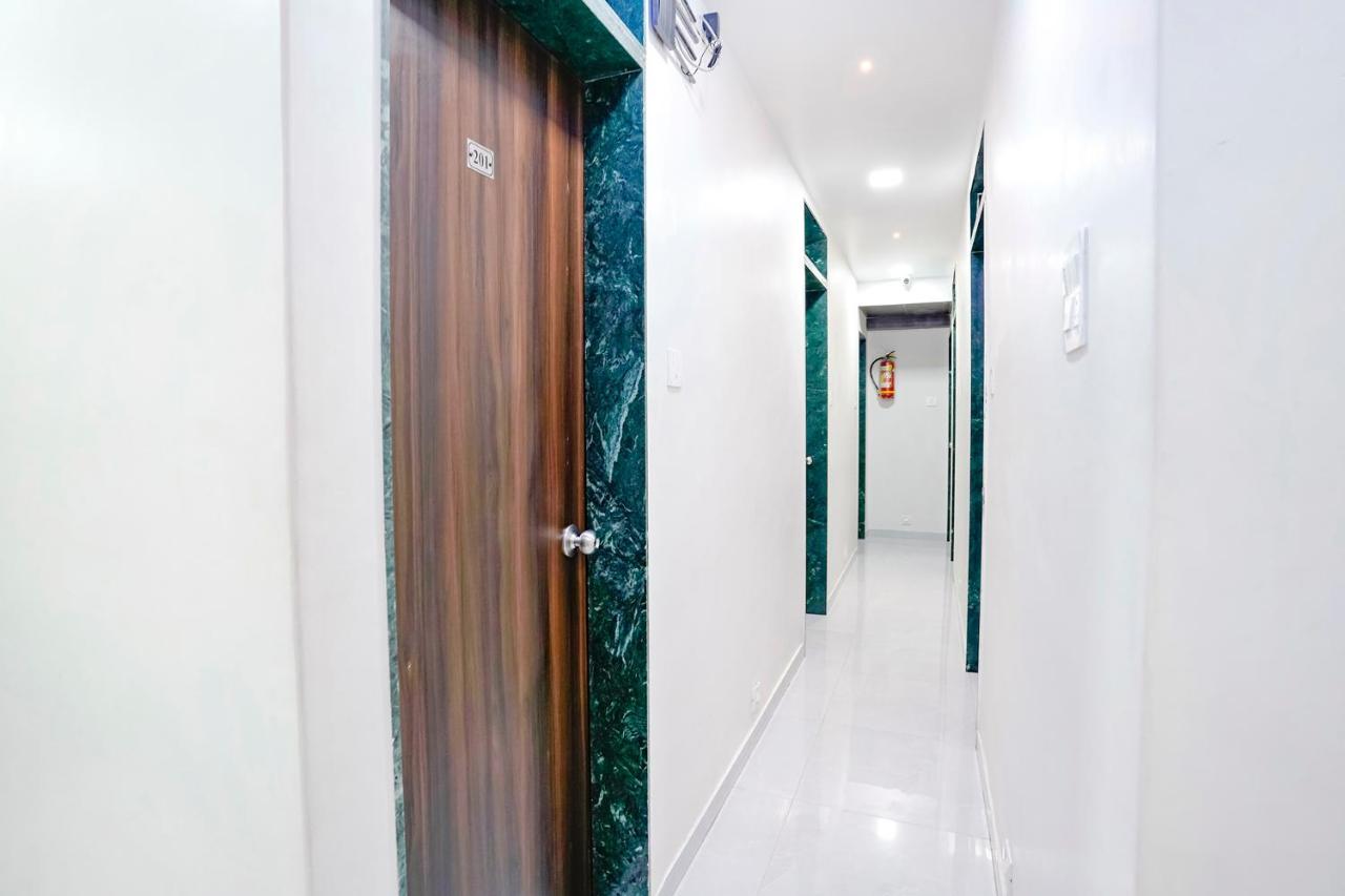 Fabexpress Bhau Residency - Nr Mumbai International Airport Hotel Buitenkant foto