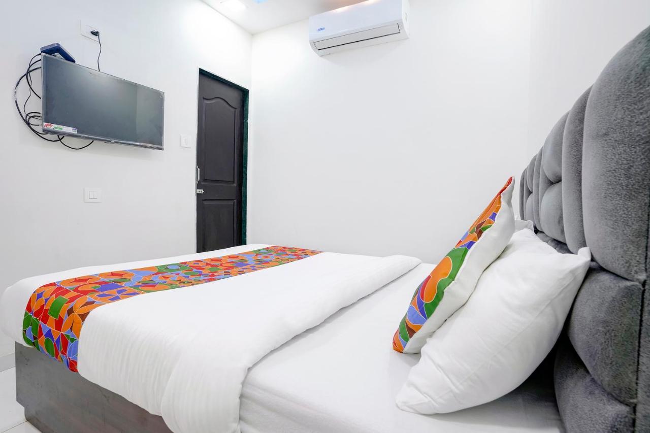 Fabexpress Bhau Residency - Nr Mumbai International Airport Hotel Buitenkant foto
